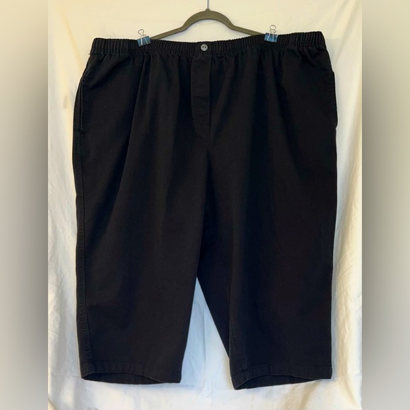 Woman Within Other - Women within twill capris, 34W black w/pockets 21” inseam
